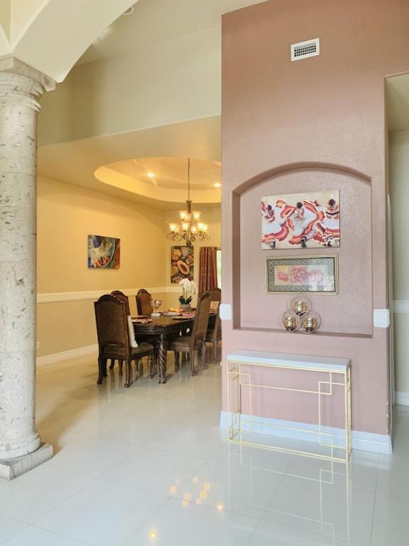 Brownsville Comfort 2 Bedroom 1 Bath , Spacious Kitchen And Outdoor Home מראה חיצוני תמונה
