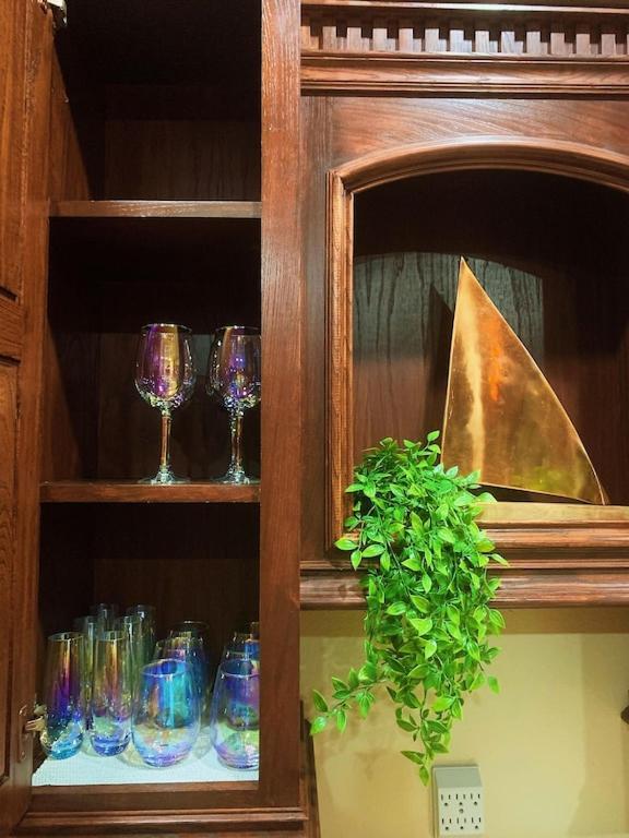 Brownsville Comfort 2 Bedroom 1 Bath , Spacious Kitchen And Outdoor Home מראה חיצוני תמונה