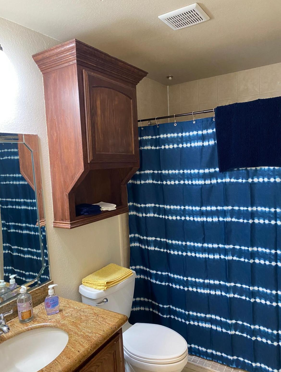 Brownsville Comfort 2 Bedroom 1 Bath , Spacious Kitchen And Outdoor Home מראה חיצוני תמונה