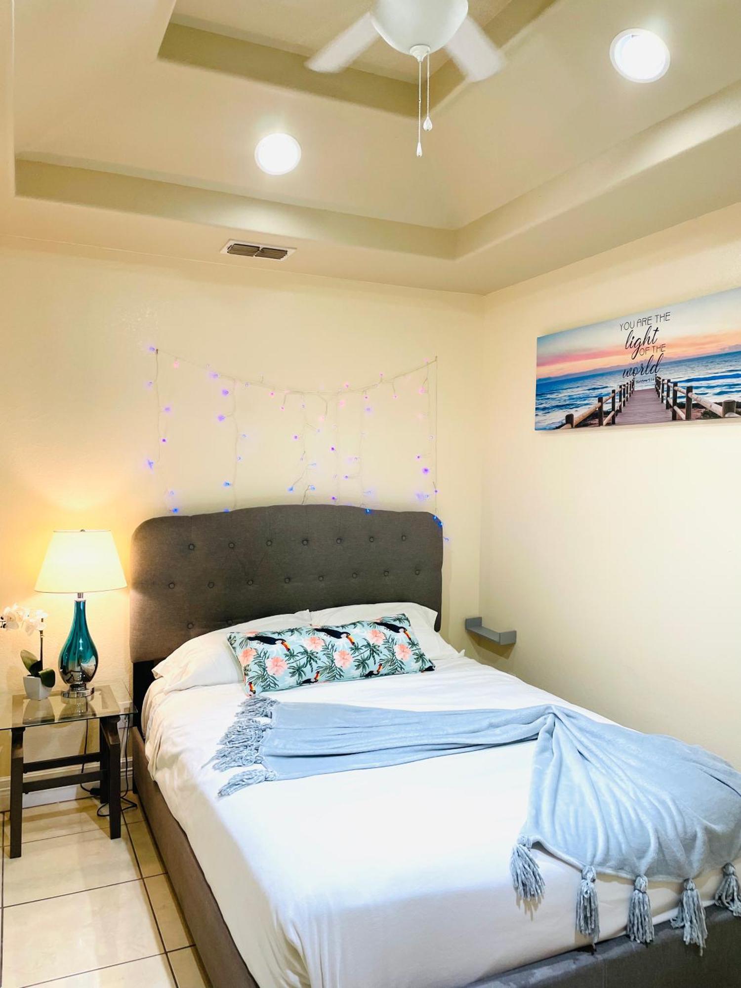 Brownsville Comfort 2 Bedroom 1 Bath , Spacious Kitchen And Outdoor Home מראה חיצוני תמונה